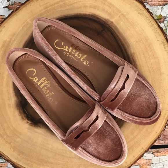 NWOB Callisto of California Pink Velvet Loafers - Picture 5 of 7